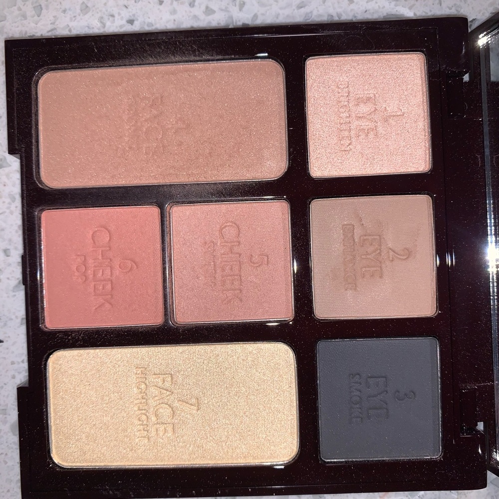Charlotte Tilbury Instant Look Palette